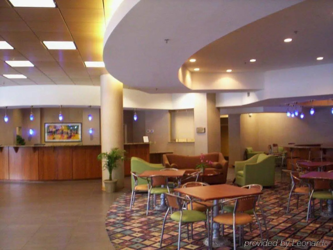Holiday Inn Gainesville-University Ctr photo 29