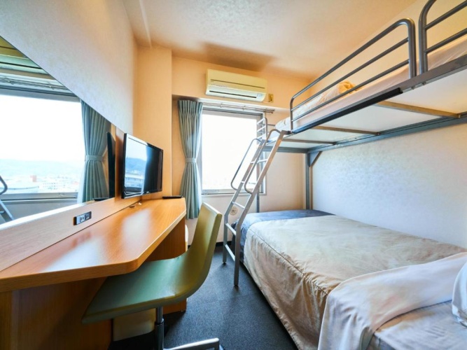 Economy Twin room