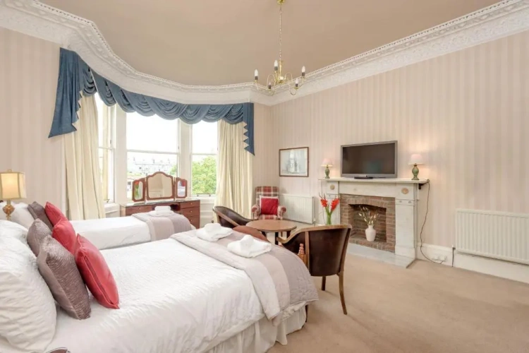 Standard Family room