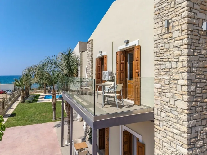 6 Bedrooms Villa with balcony and with sea view