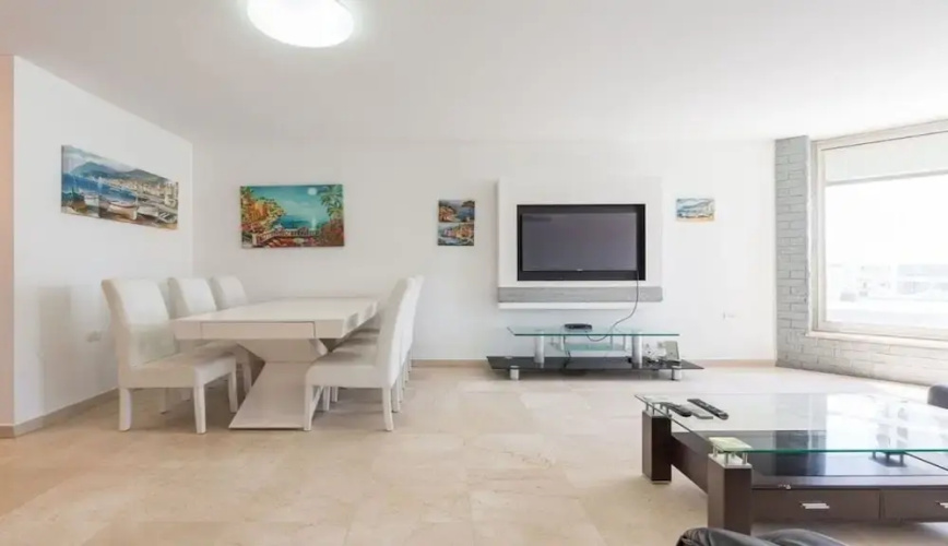Viva Apartments