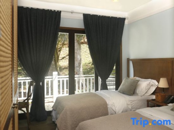 Standard Double room with garden view