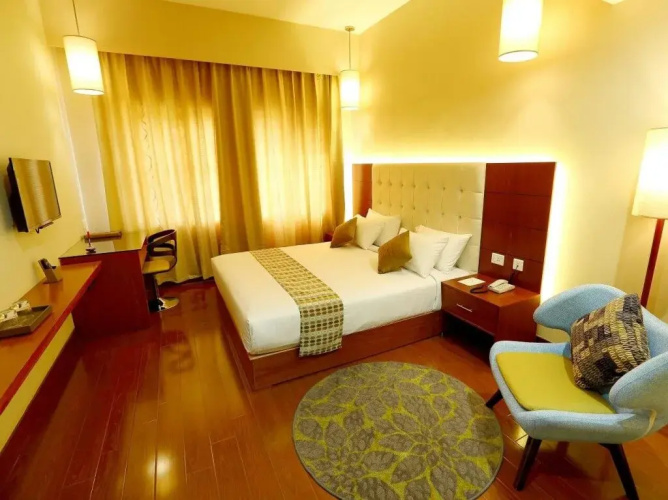 Hotel Fortune Suites