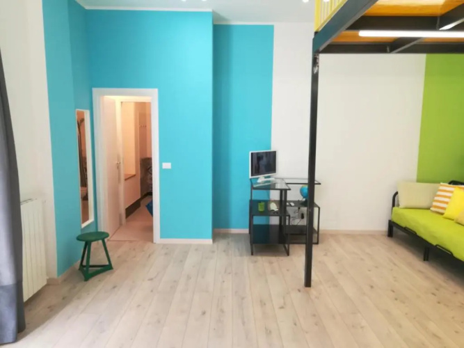 2 LOFTS guest house