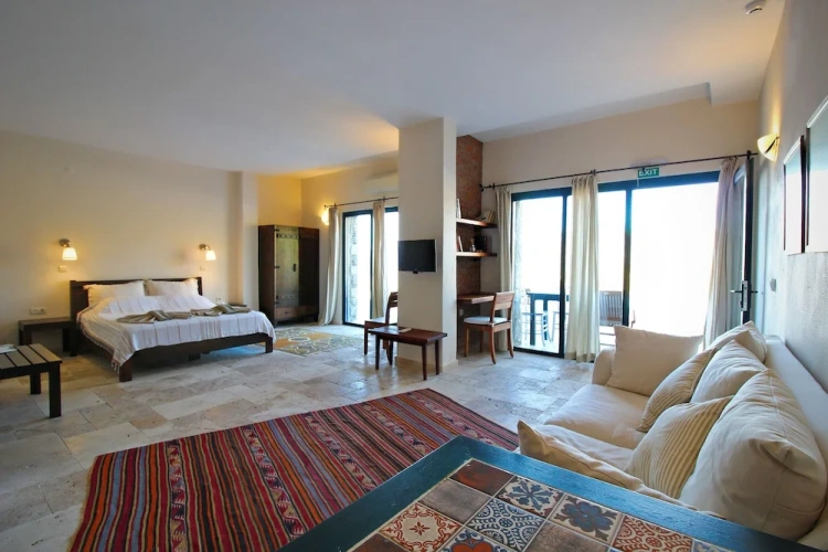 Deluxe room with balcony