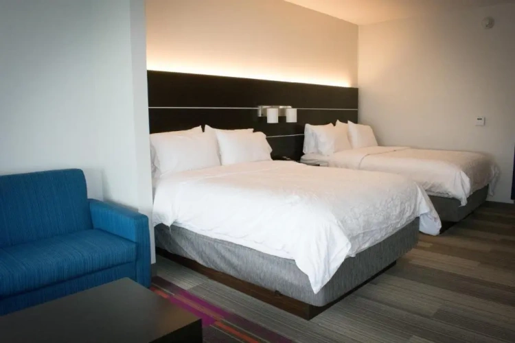Twin Suite