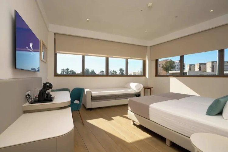 Superior Triple room
