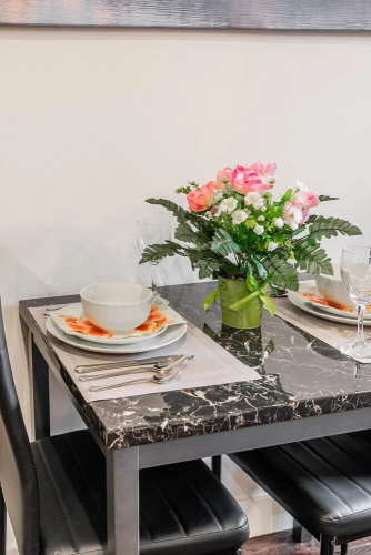 1BR - Boutique Apartment - Prime Location