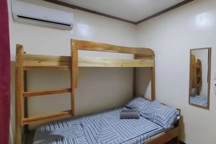 Summer Wind Pension House El Nido