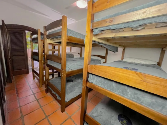 Beer Hostel Suites Privativas e Compartilhadas