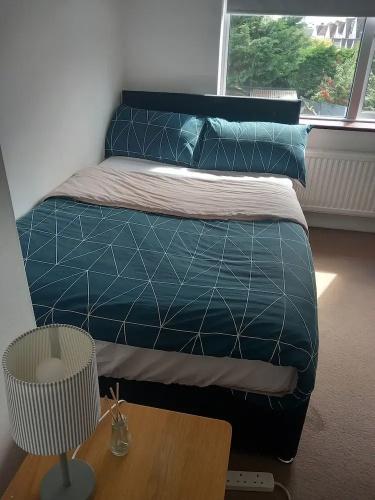 Cozy Bromley Hideaway - Perfect for Couples