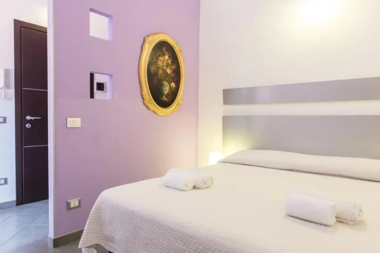Standard Quadruple room with view