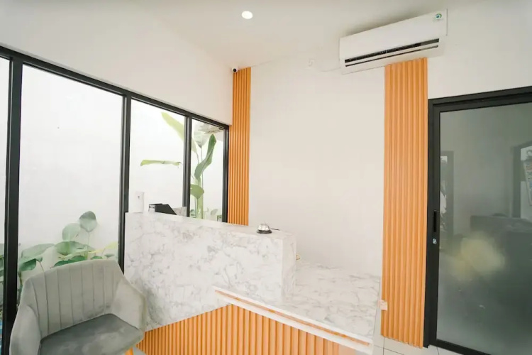 Marina Villa 1