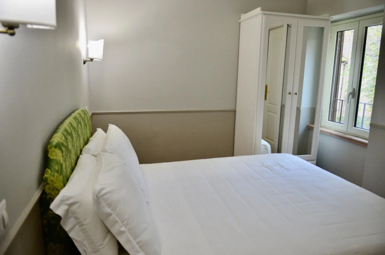 Sourire Hotel