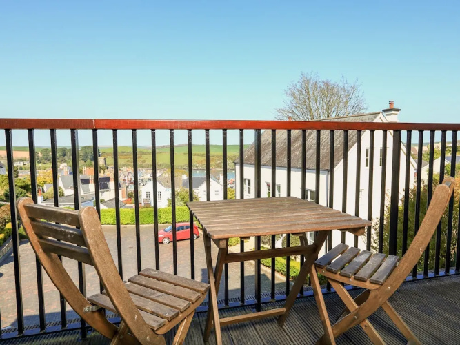 15 Combehaven