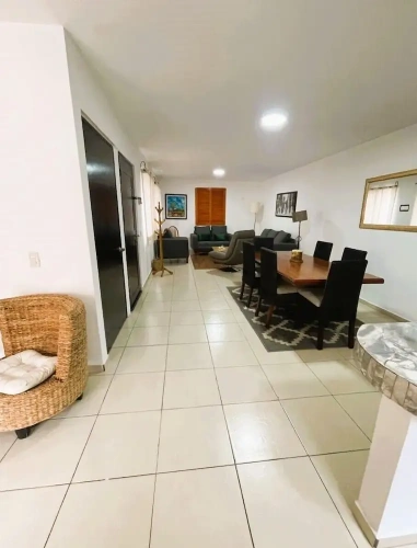 Deluxe Apartment