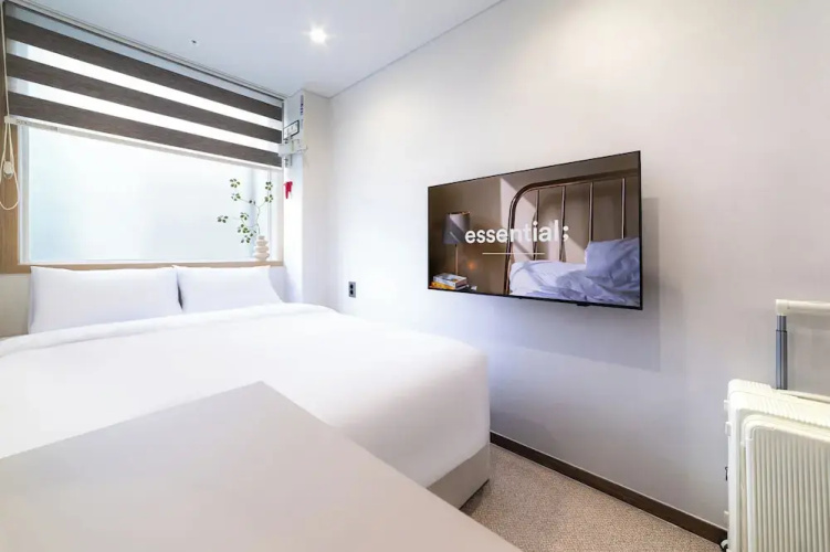 Lazy Tiger Hotel