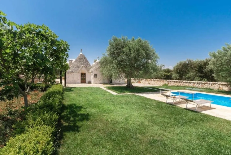 Double Cottage