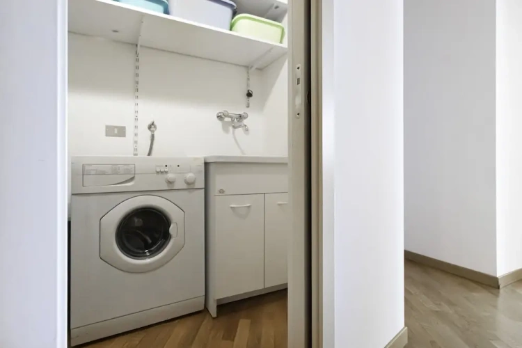 3 Bedrooms Apartment