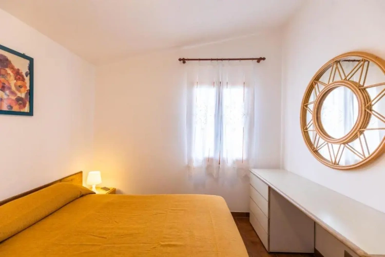 Apartment with sea view