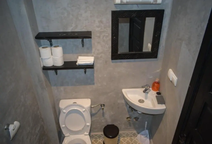 2 Bedrooms Apartment