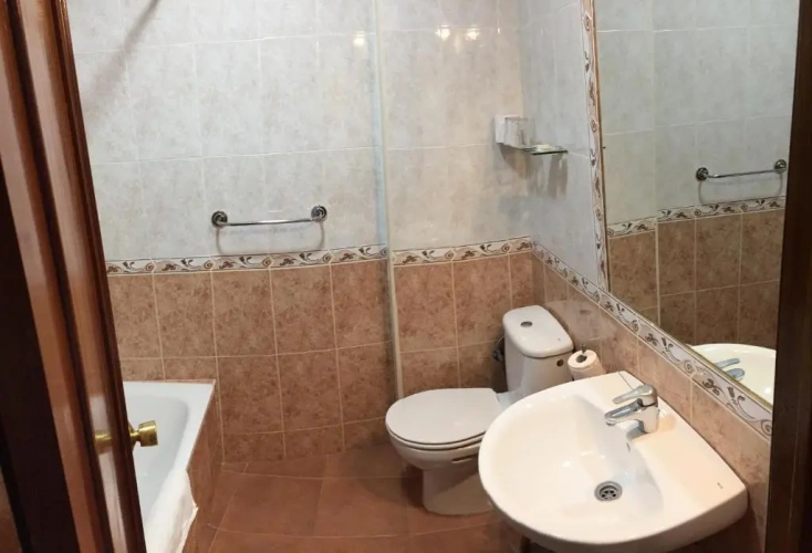 Standard Twin room with balcony
