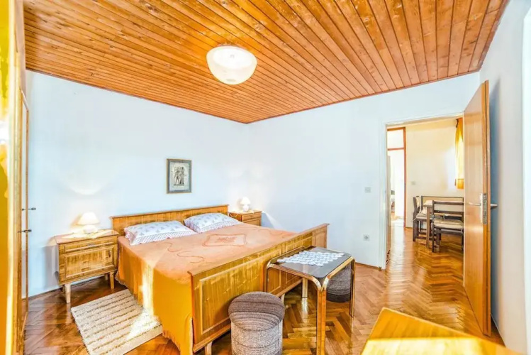 Apartments Matak 1003