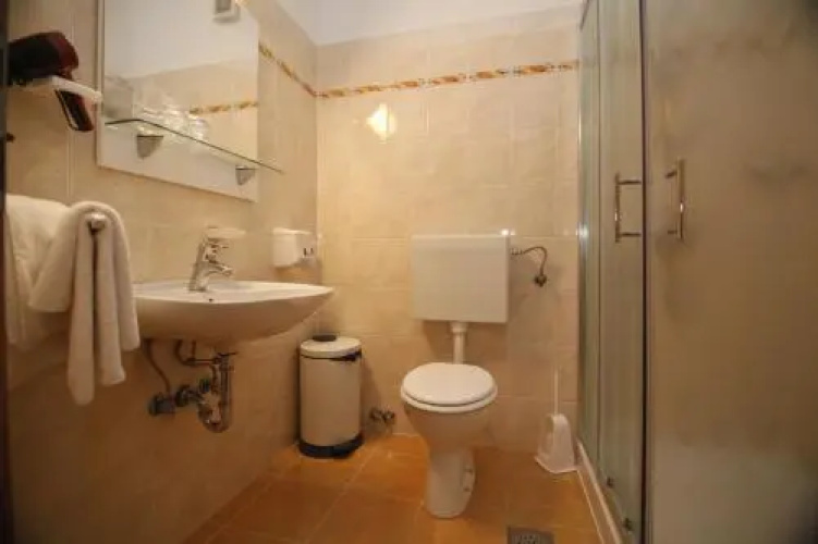 Rooms Merkantil Simenta