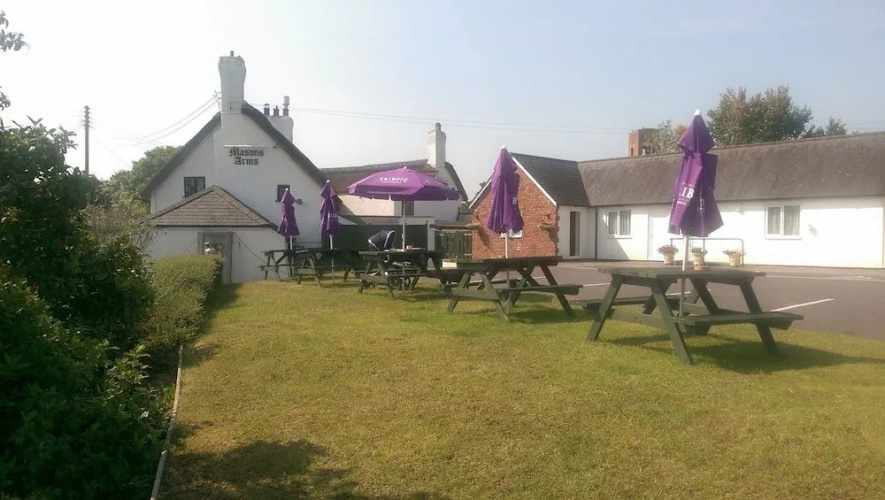 The Masons Arms