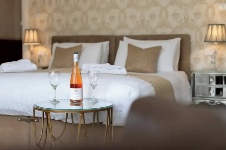 Annan Hotel