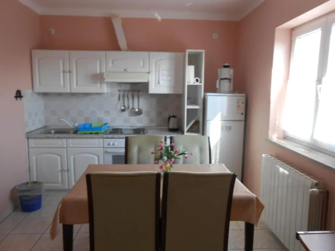 2 Bedrooms Apartment with balcony and with sea view