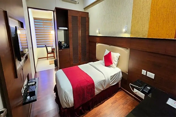 Standard Single room