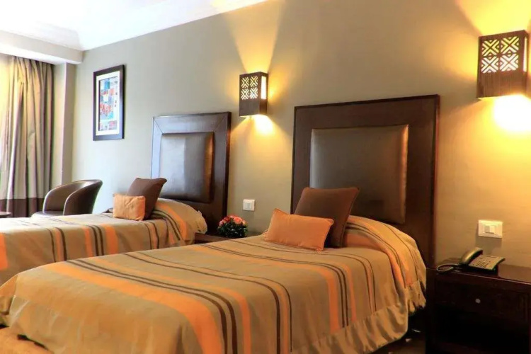 Sarra Hotel