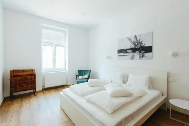 The newPAST Apartment