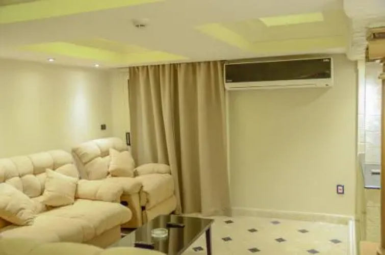 Tohfa Luxury Apartment