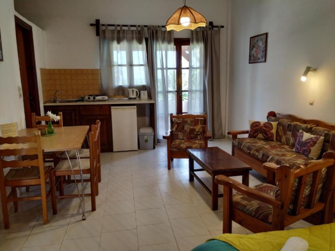 1 Bedroom Apartment