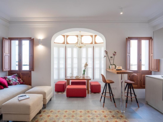 1 Bedroom Apartment
