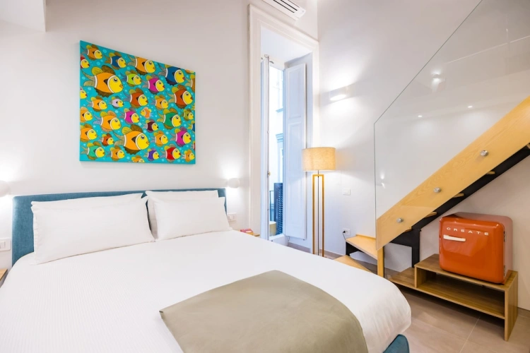 Comfort room