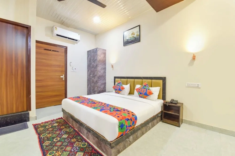 Premium room