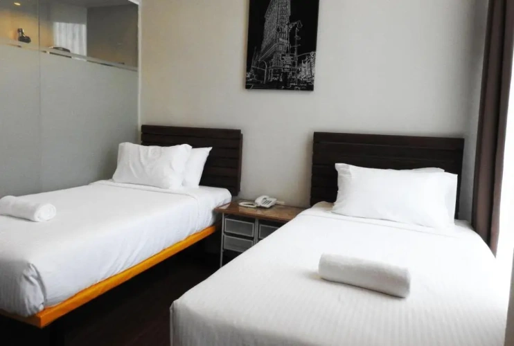 Standard Twin room