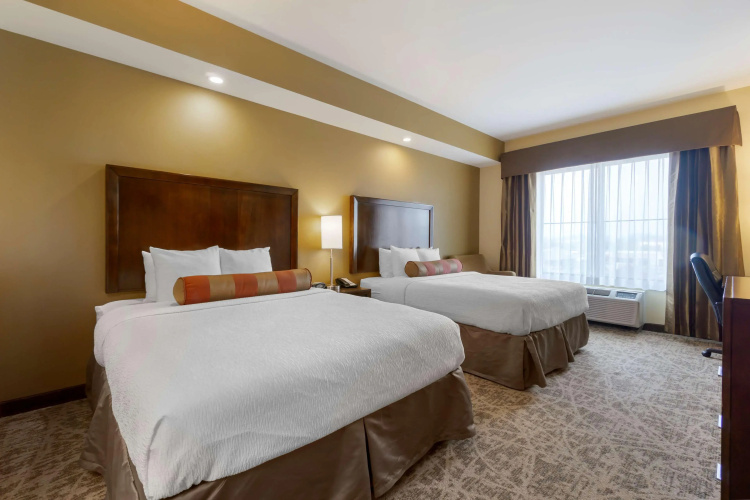 Best Western Plus Lacey Inn & Suites