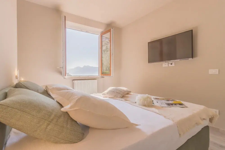 MariÃ¹ Apartment Varenna