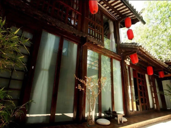 Lijiang Shu He Huanxi Inn