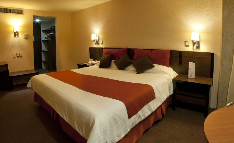 Hotel Real Plaza