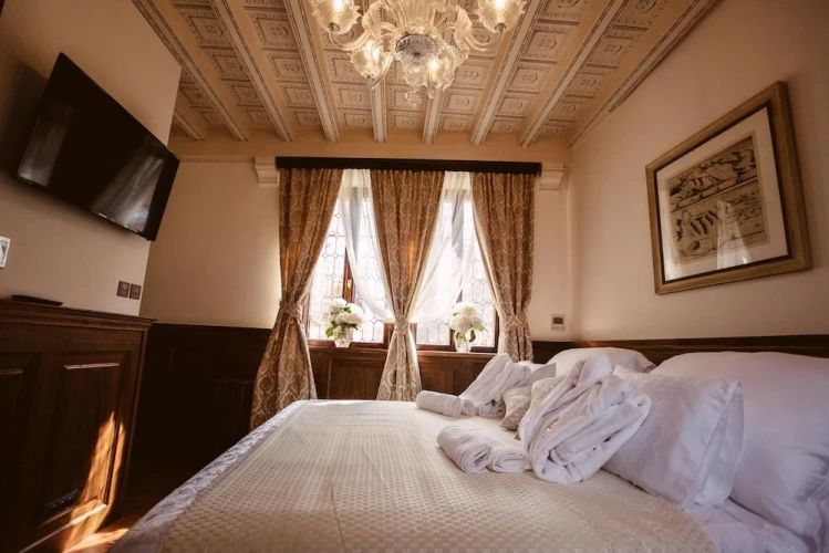 Superior room