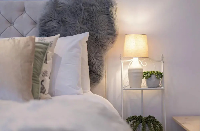 Central Apartment with Patio - Sofa Bed