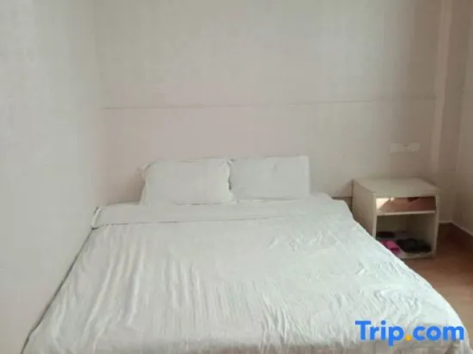Yingde Jincheng Tourism Industry
