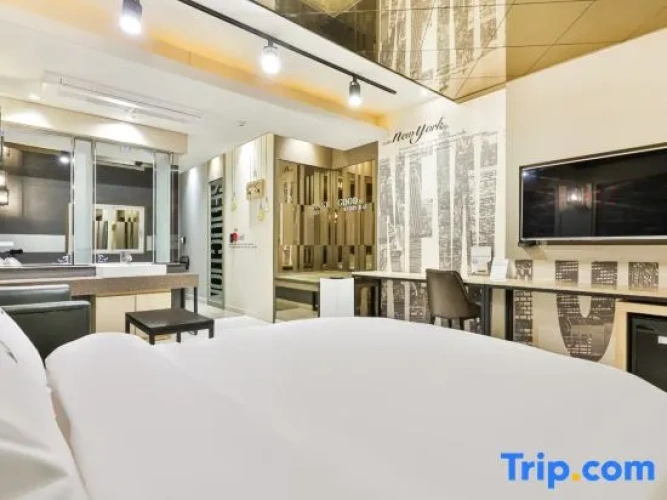 1 Bedroom Standard Double room