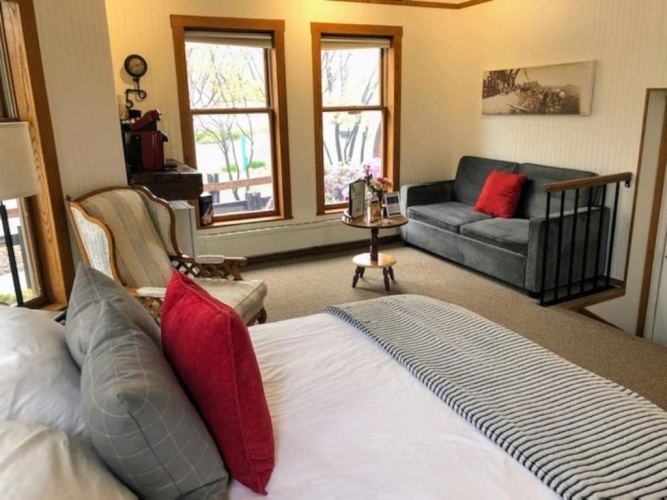 Guest rooms
