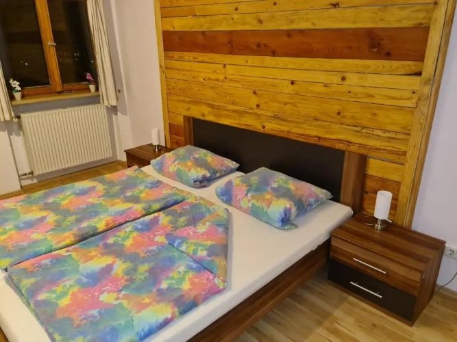 3 Bedrooms Apartment